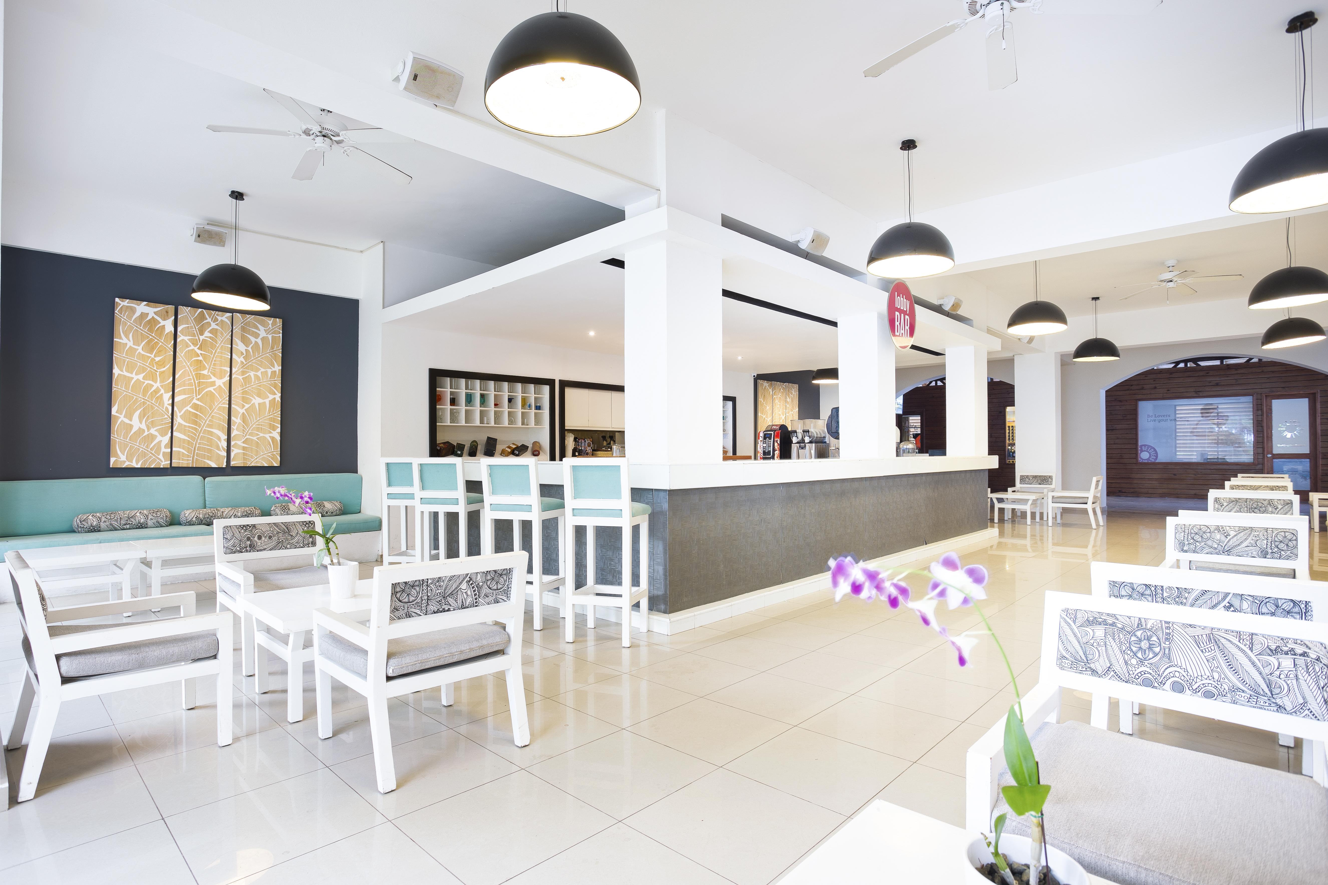Be Live Collection Punta Cana (Adults Only) Екстериор снимка The interior of the lounge