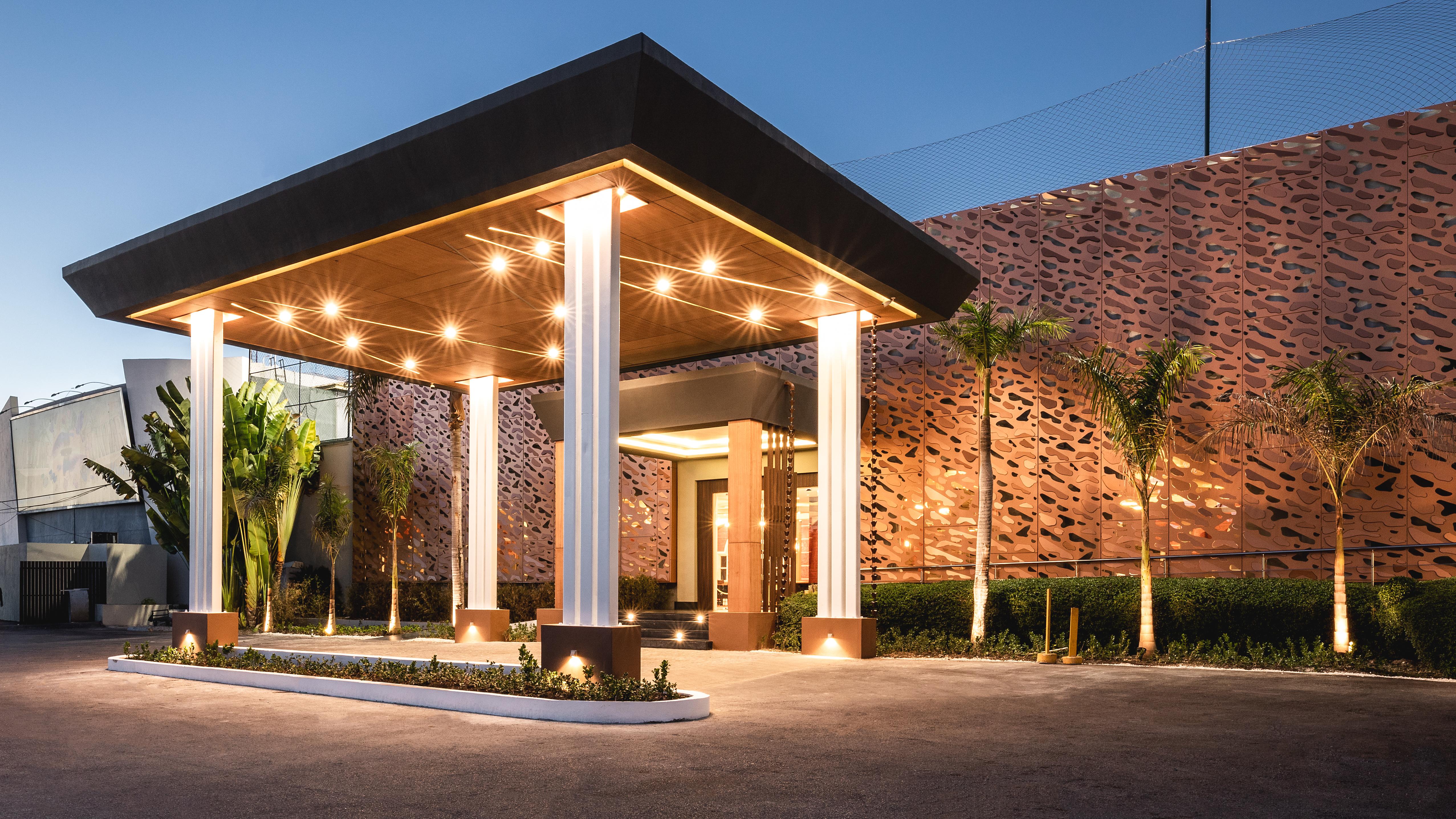 Be Live Collection Punta Cana (Adults Only) Екстериор снимка The entrance of the hotel